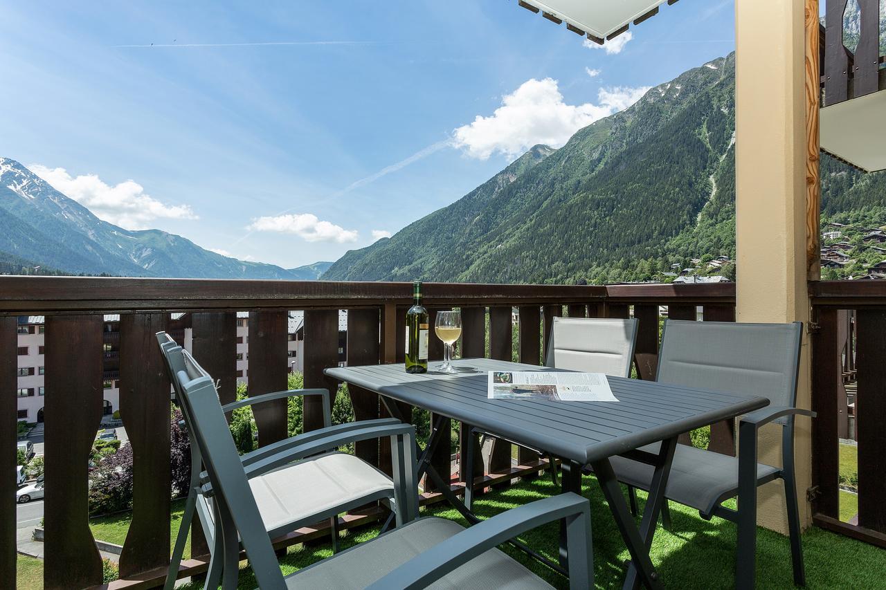 Apartment Aiglons - Central Chamonix Mountain Haven Eksteriør bilde